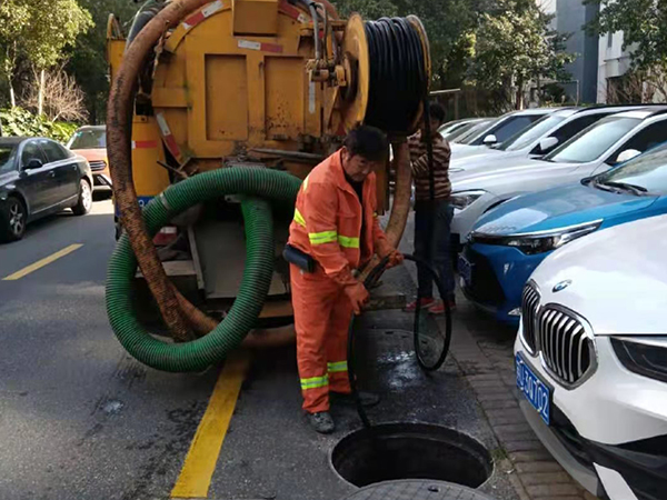 浔阳排污管道清淤